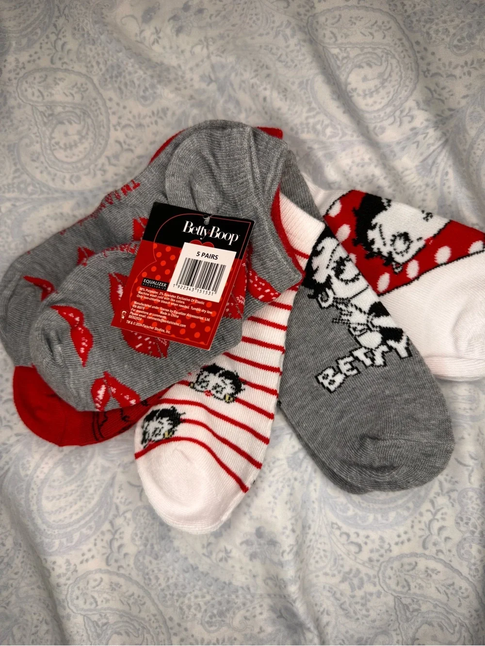 Betty Boop Ankle Socks - 5 Pack - Note: these are smaller ladies size 3-9 shoe